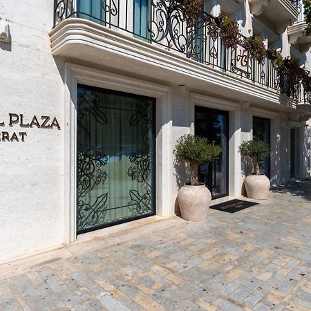 Hotel Plaza Berat Exterior foto