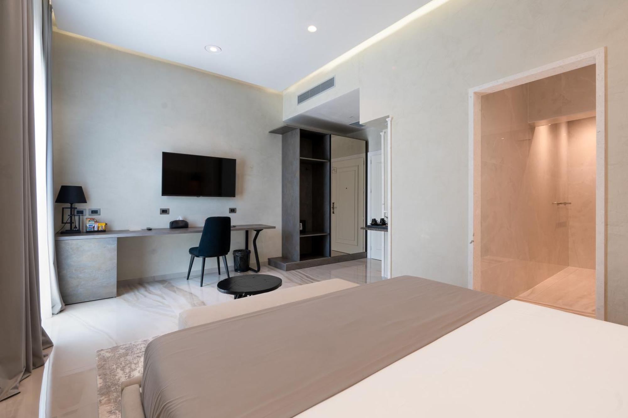 Hotel Plaza Berat Exterior foto