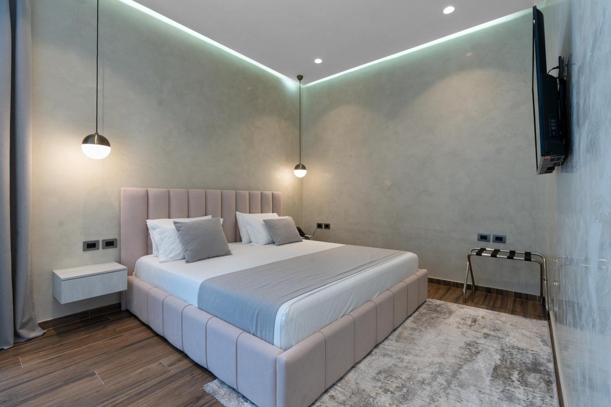 Hotel Plaza Berat Exterior foto